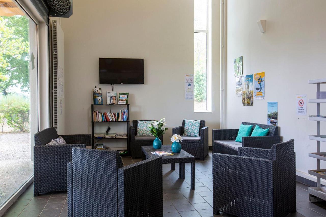 Camping De Nevers Exterior photo